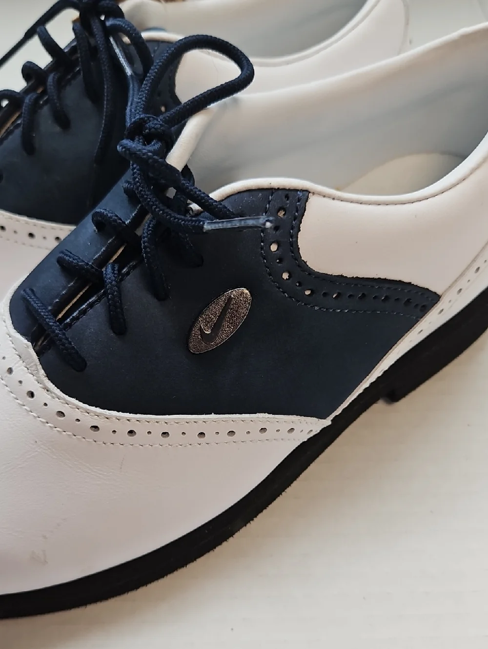Nike Youth Golf Shoes, NWT, Size 6
